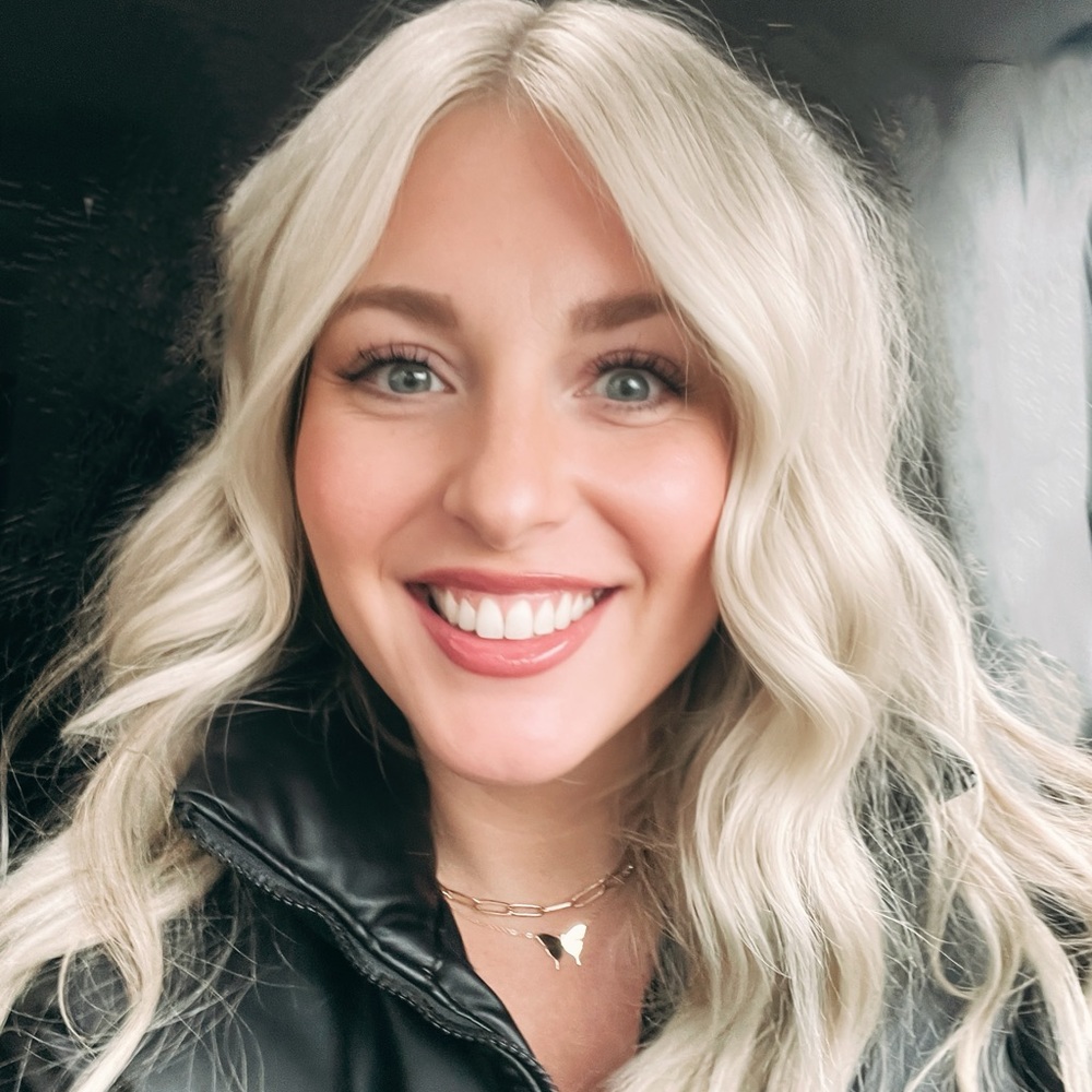 Meet your Posher, Tiffany